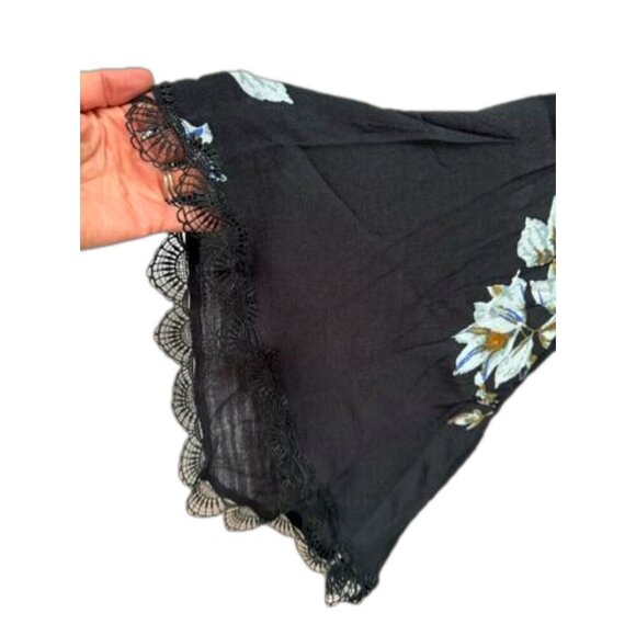 Free People Floral Top With Bell Sleeves Size Small - Picture 3 of 6